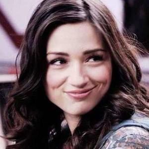 Meet your Posher, Crystal